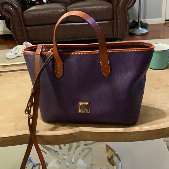 Dooney & Bourke Handbags - Dooney and Bourke pebbled leather
